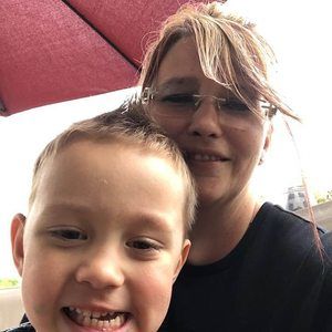 Meet your Posher, Tracy